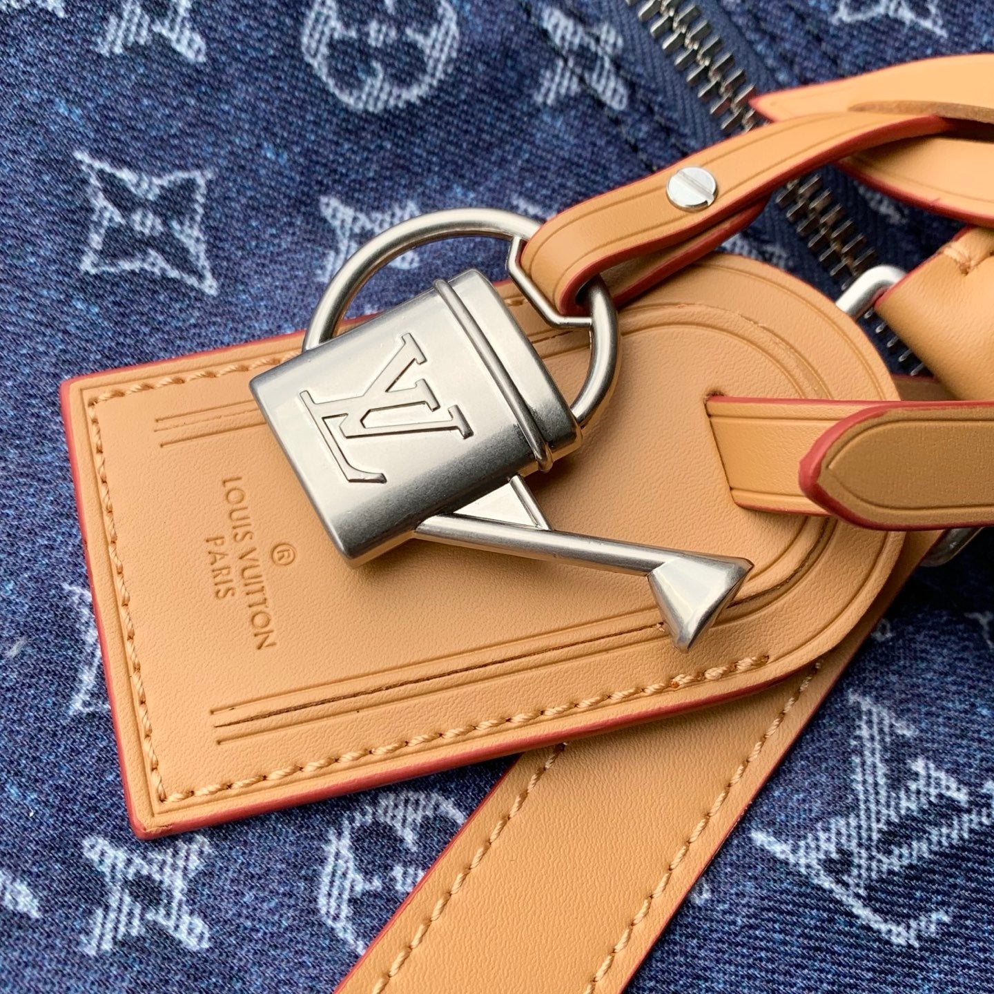 Louis Vuitton LV M27781 Keepall Bandoulière 50 Bag Blue - Default Title - View 5