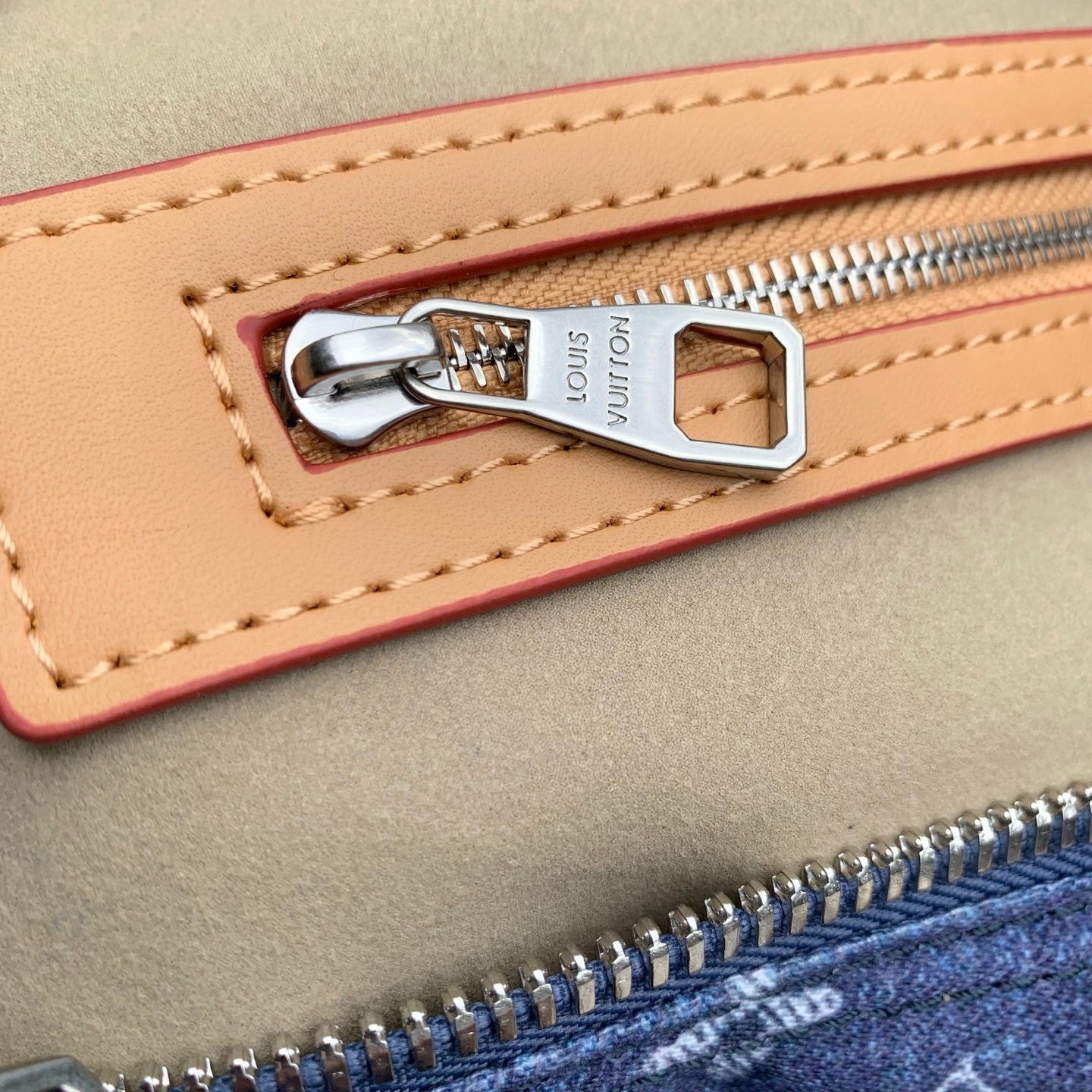 Louis Vuitton LV M27781 Keepall Bandoulière 50 Bag Blue - Default Title - View 8