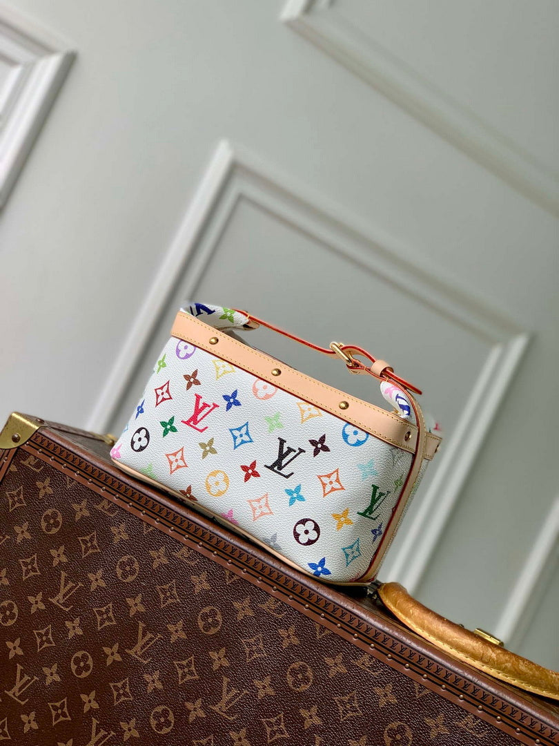 Louis Vuitton LV M27900 LV x TM Cruiser Toiletry Bag Multicolored