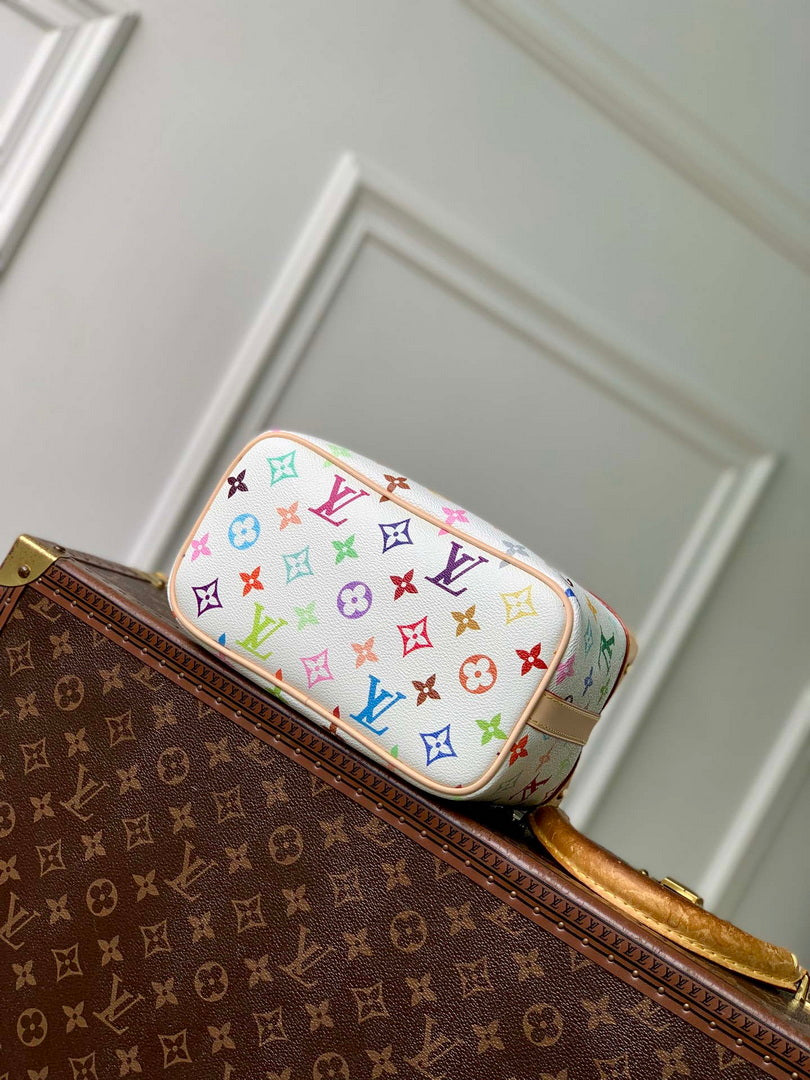 Louis Vuitton LV M27900 LV x TM Cruiser Toiletry Bag Multicolored