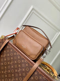 Louis Vuitton LV M27999 Nil Small Bag Caramel