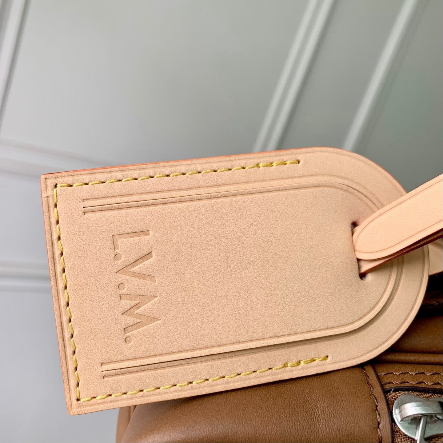 Louis Vuitton LV M27999 Nil Small Bag Caramel
