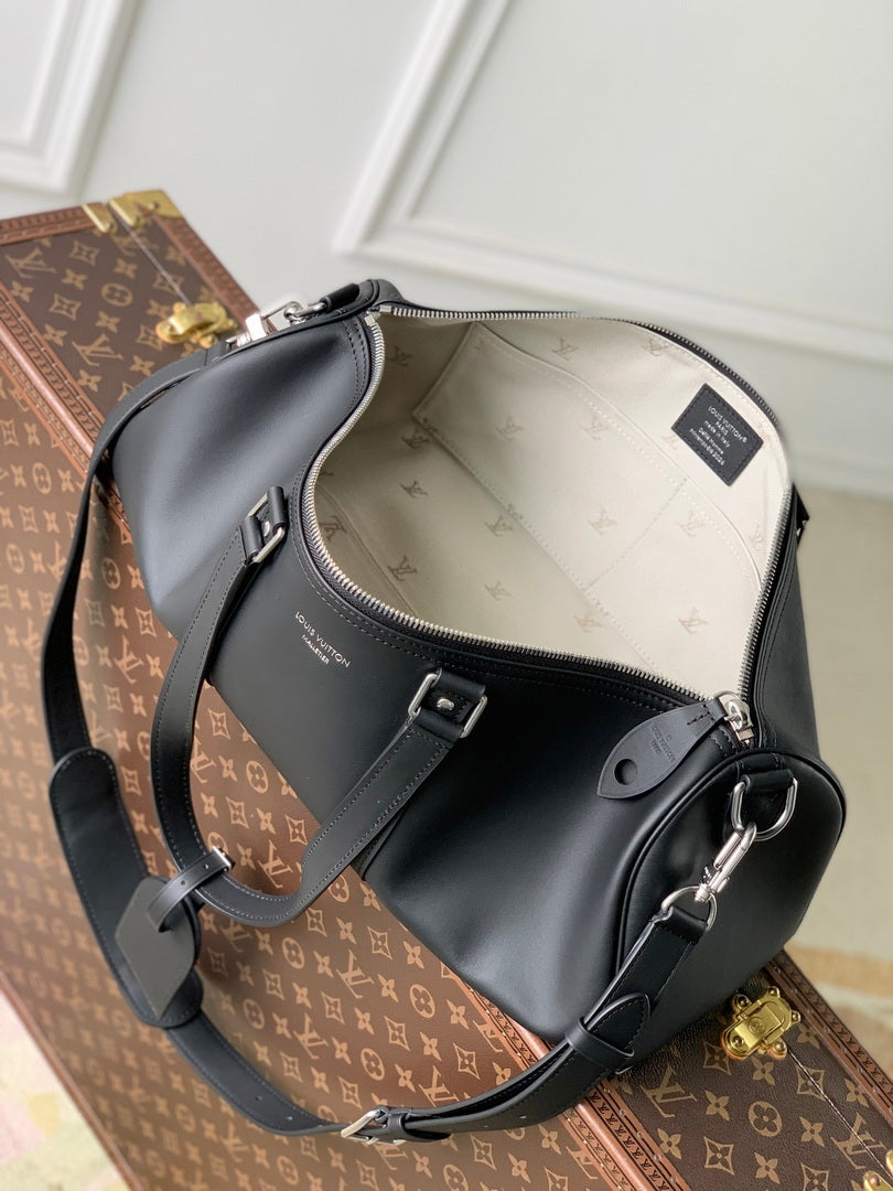 Louis Vuitton LV M28000 Needle Bag Black