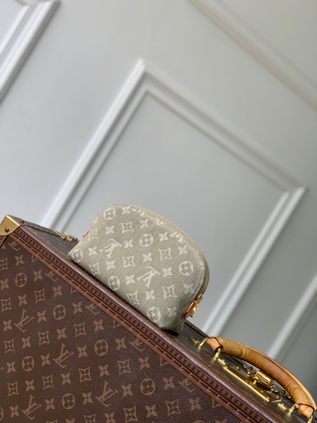 Louis Vuitton LV M28050 Pochette Cosmétique PM Green Denim