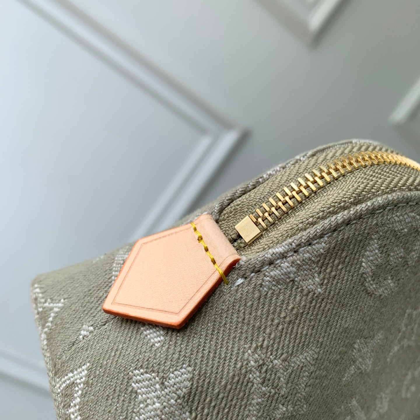 Louis Vuitton LV M28050 Pochette Cosmétique PM Green Denim