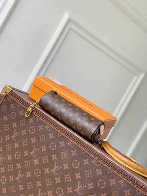 Louis Vuitton LV M28059 Pochette Pencil Bag - Default Title - View 1