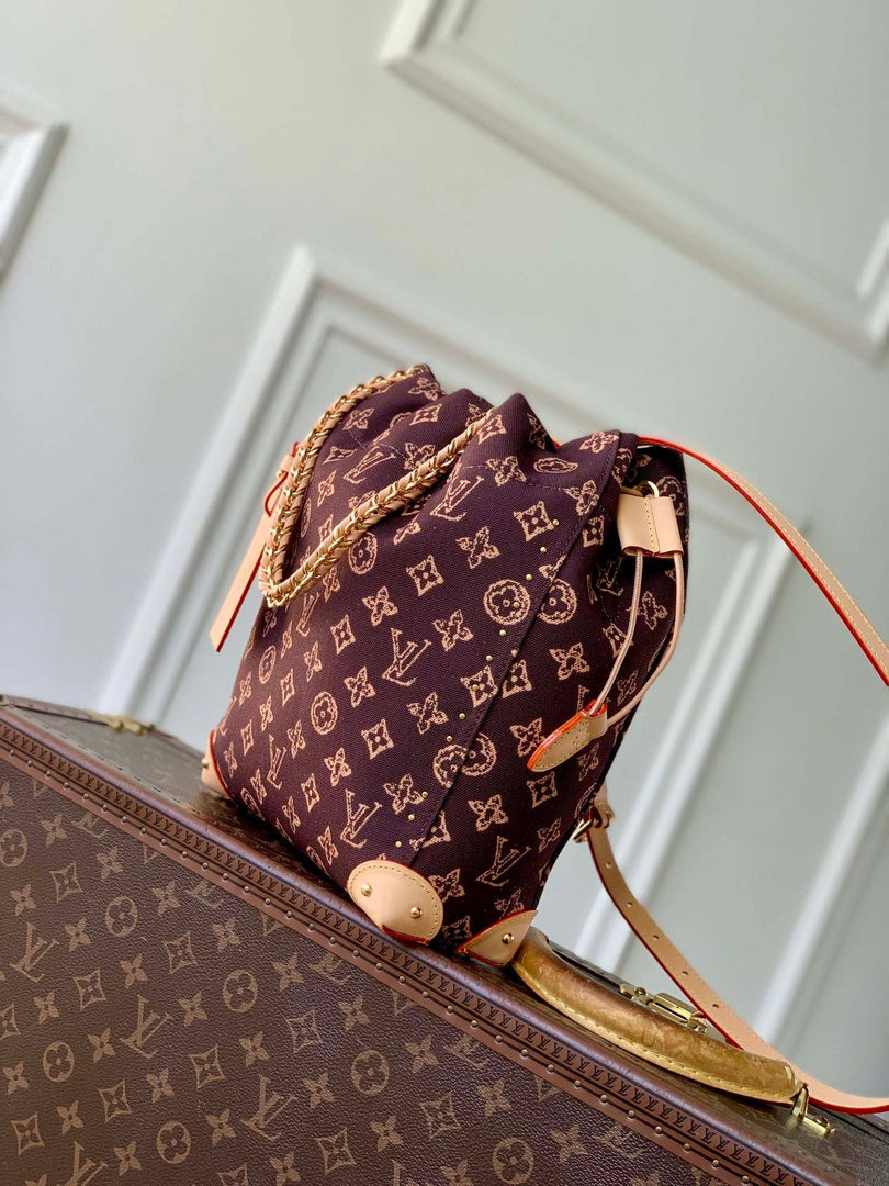 Louis Vuitton LV M28103 Noe Trunk Bag Brown