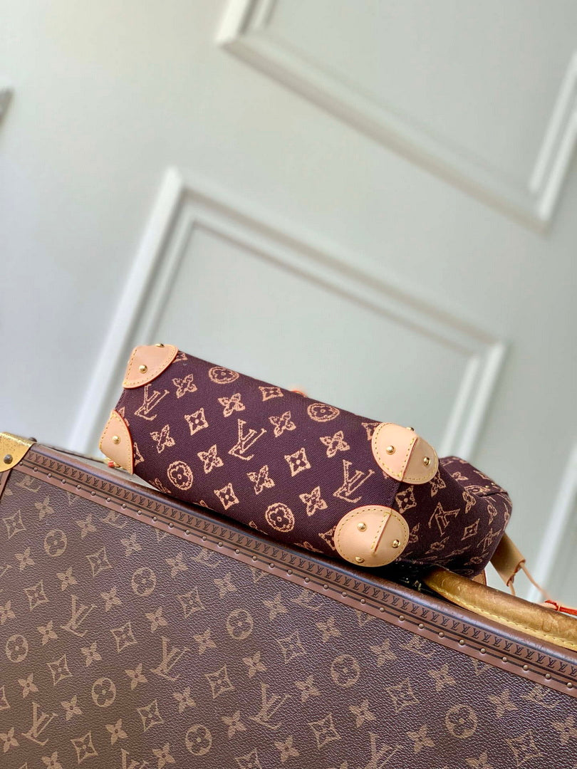 Louis Vuitton LV M28103 Noe Trunk Bag Brown