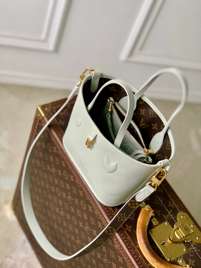 Louis Vuitton LV M28236 Neverfull Bandoulière Inside Out BB Bag Monogram Celadon