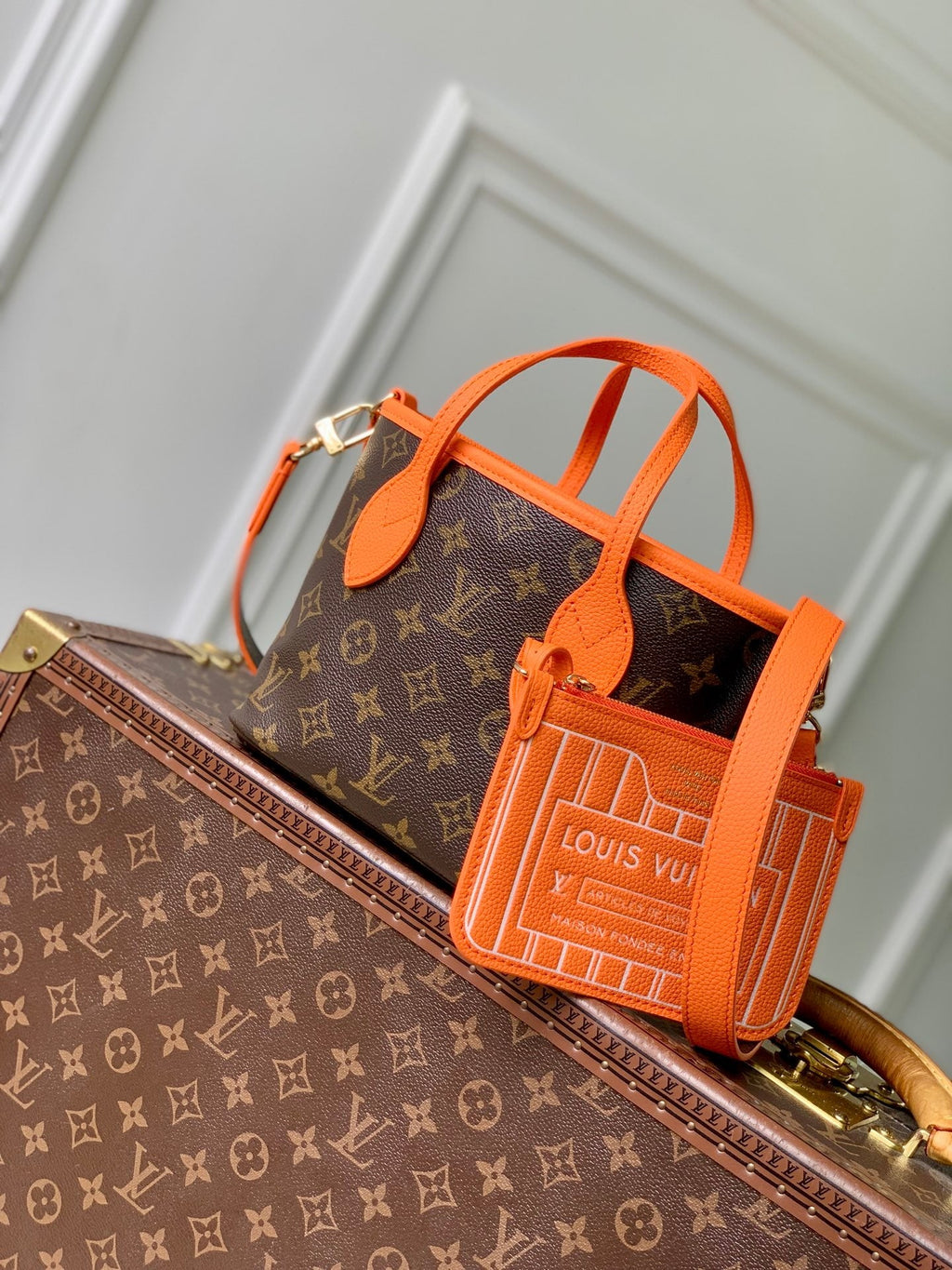 Louis Vuitton LV M28337 Neverfull Bandoulière Inside Out BB Bag Monogram Orange
