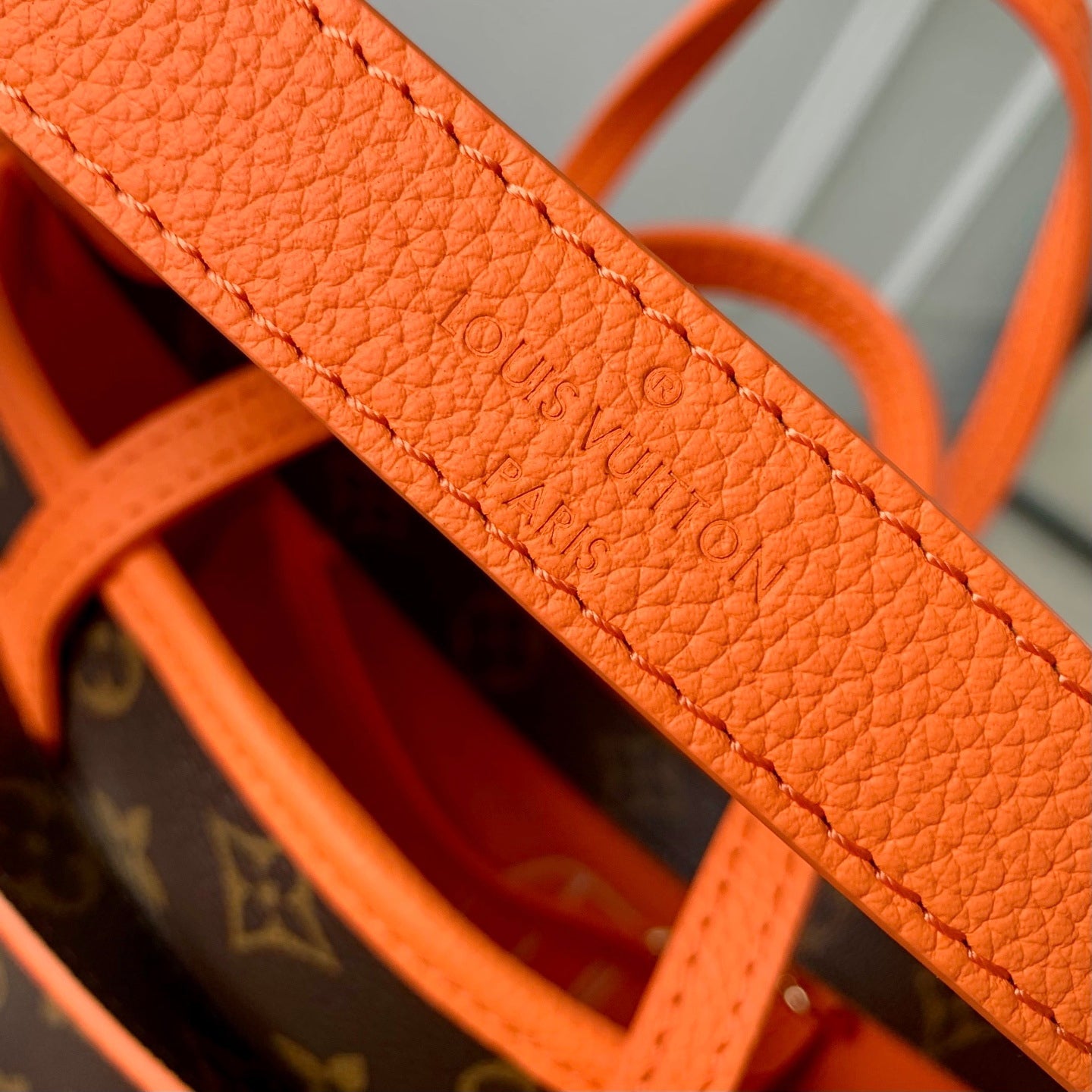 Louis Vuitton LV M28337 Neverfull Bandoulière Inside Out BB Bag Monogram Orange - Default Title - View 5