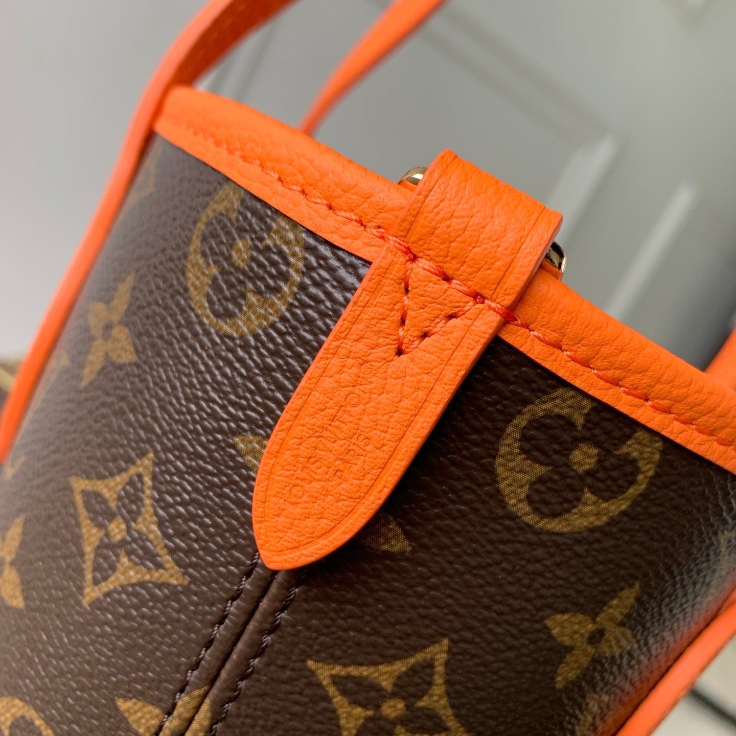 Louis Vuitton LV M28337 Neverfull Bandoulière Inside Out BB Bag Monogram Orange