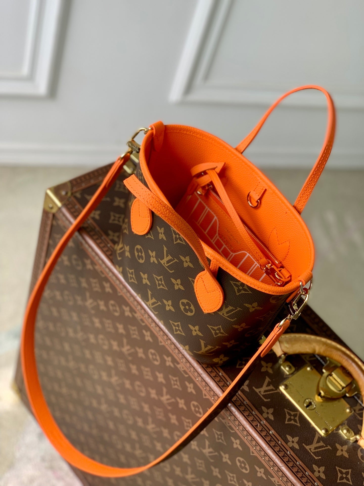 Louis Vuitton LV M28337 Neverfull Bandoulière Inside Out BB Bag Monogram Orange - Default Title - View 9
