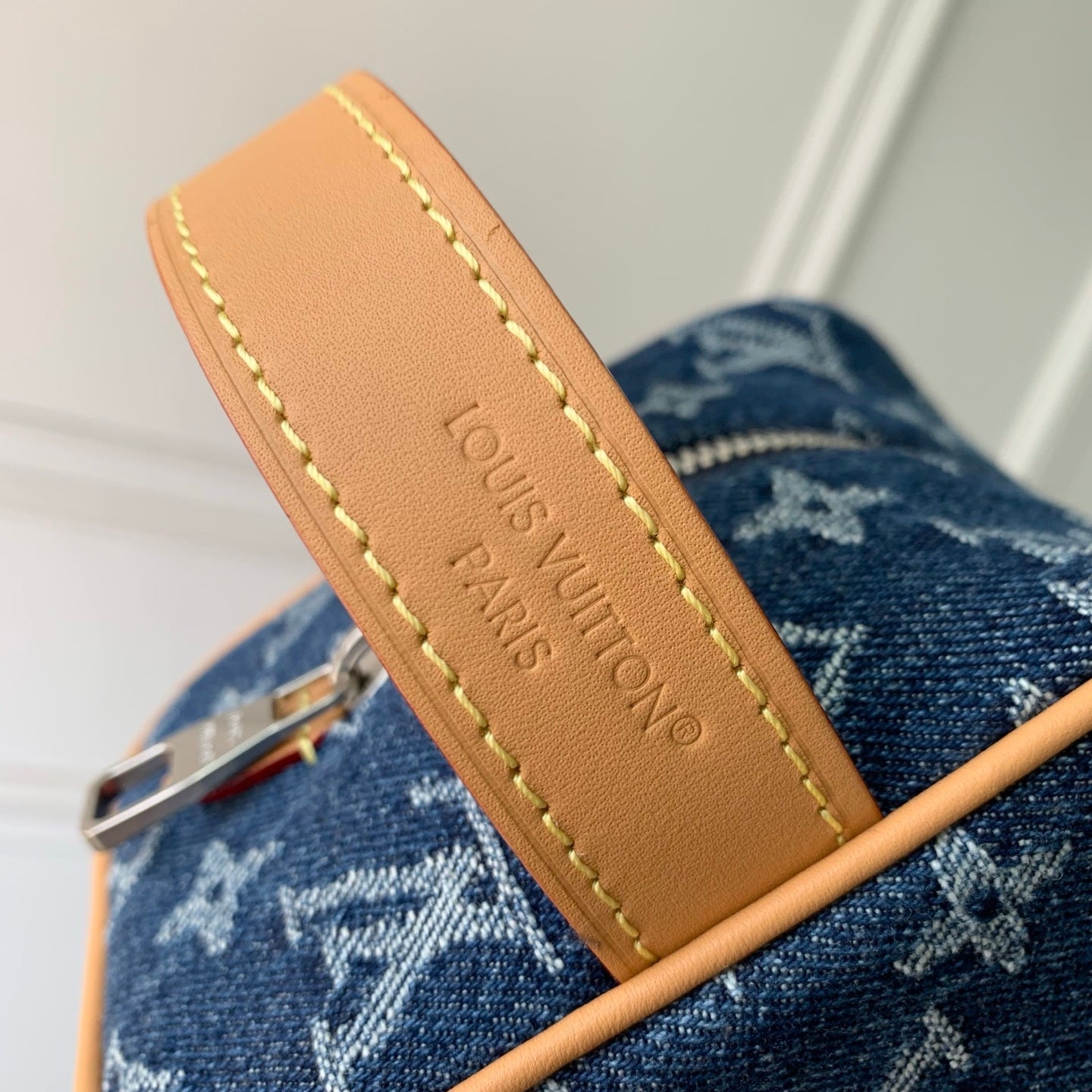 Louis Vuitton LV M28363 Locker Dopp Kit Bag Blue - Default Title - View 8