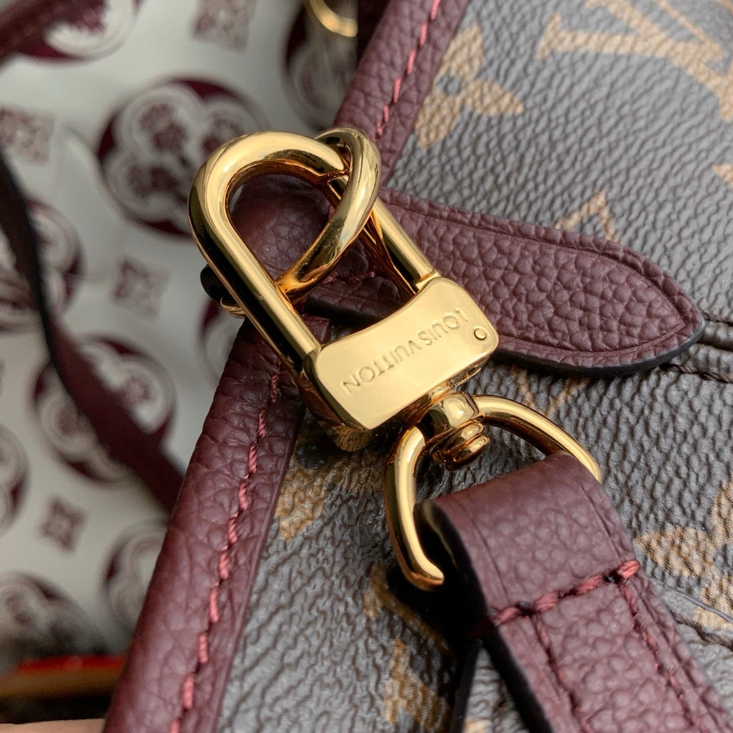 Louis Vuitton LV M28377 Neverfull Inside Out MM Bag - Default Title - View 6