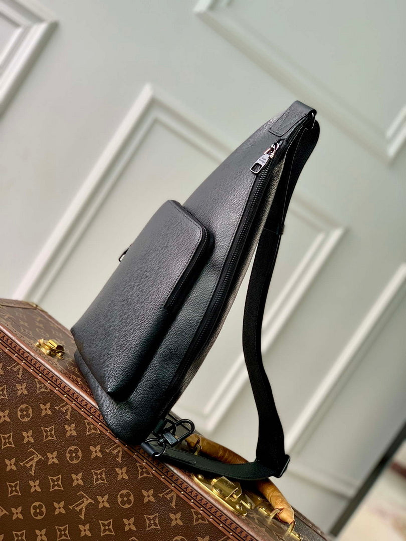Louis Vuitton LV M28399 Duo Slingbag Black