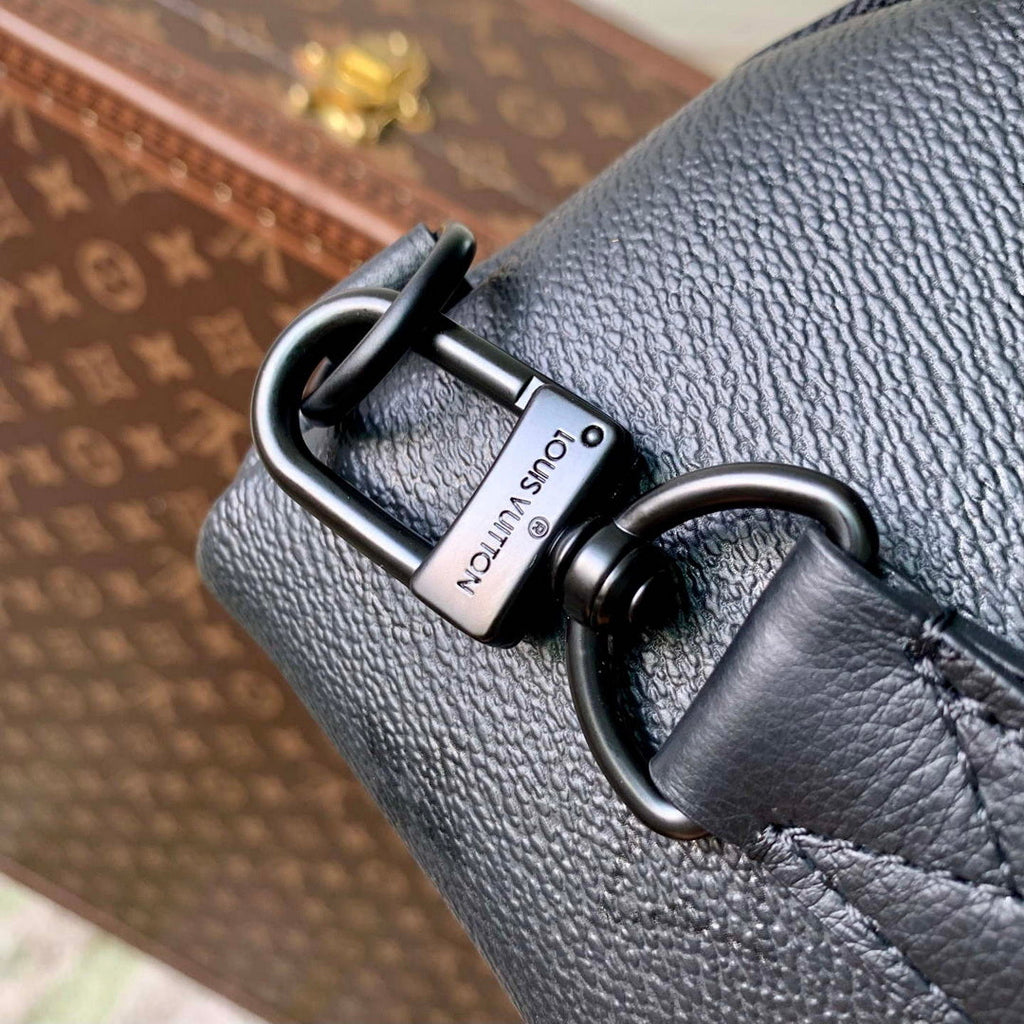Louis Vuitton LV M28399 Duo Slingbag Black