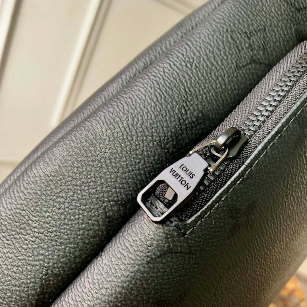 Louis Vuitton LV M28399 Duo Slingbag Black