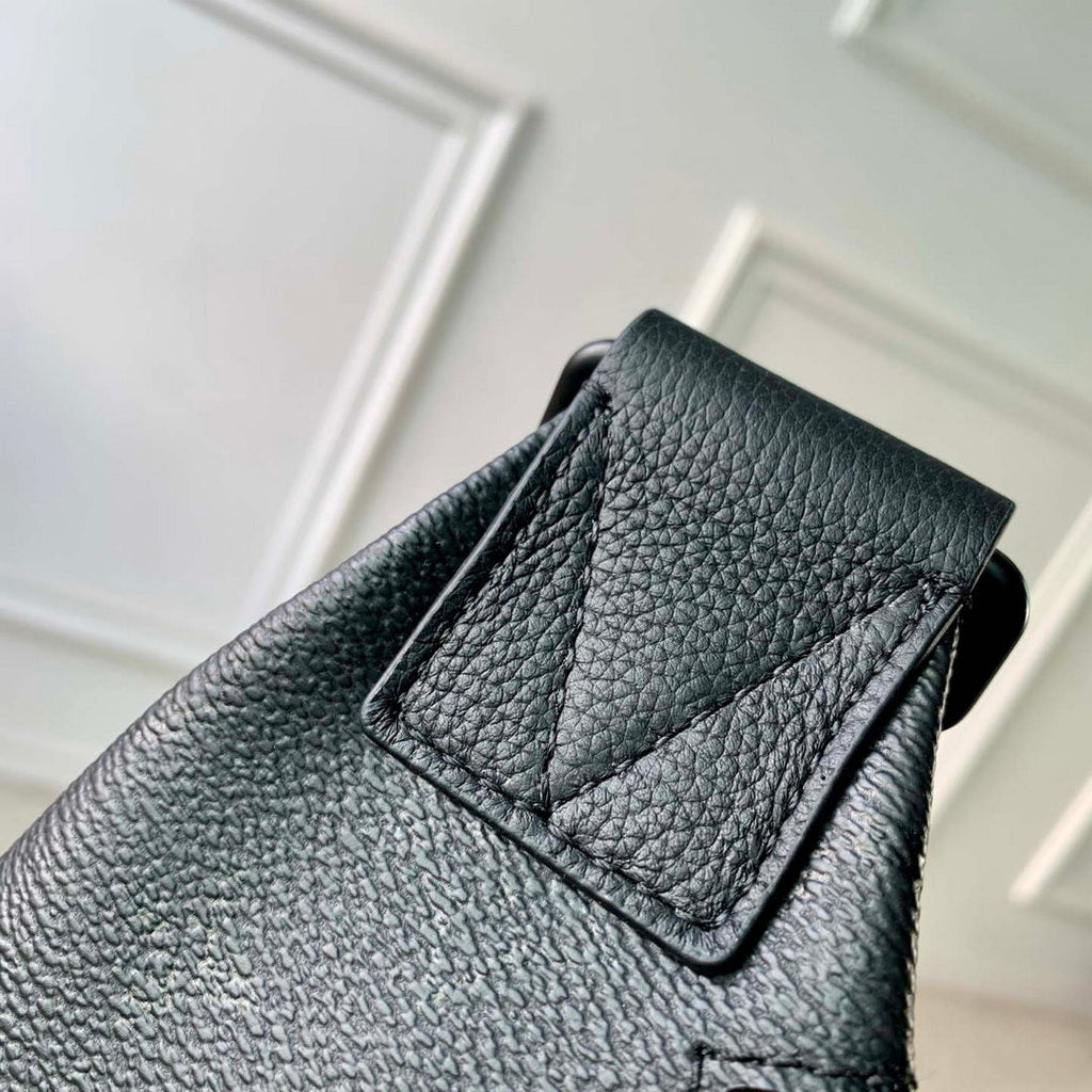 Louis Vuitton LV M28399 Duo Slingbag Black