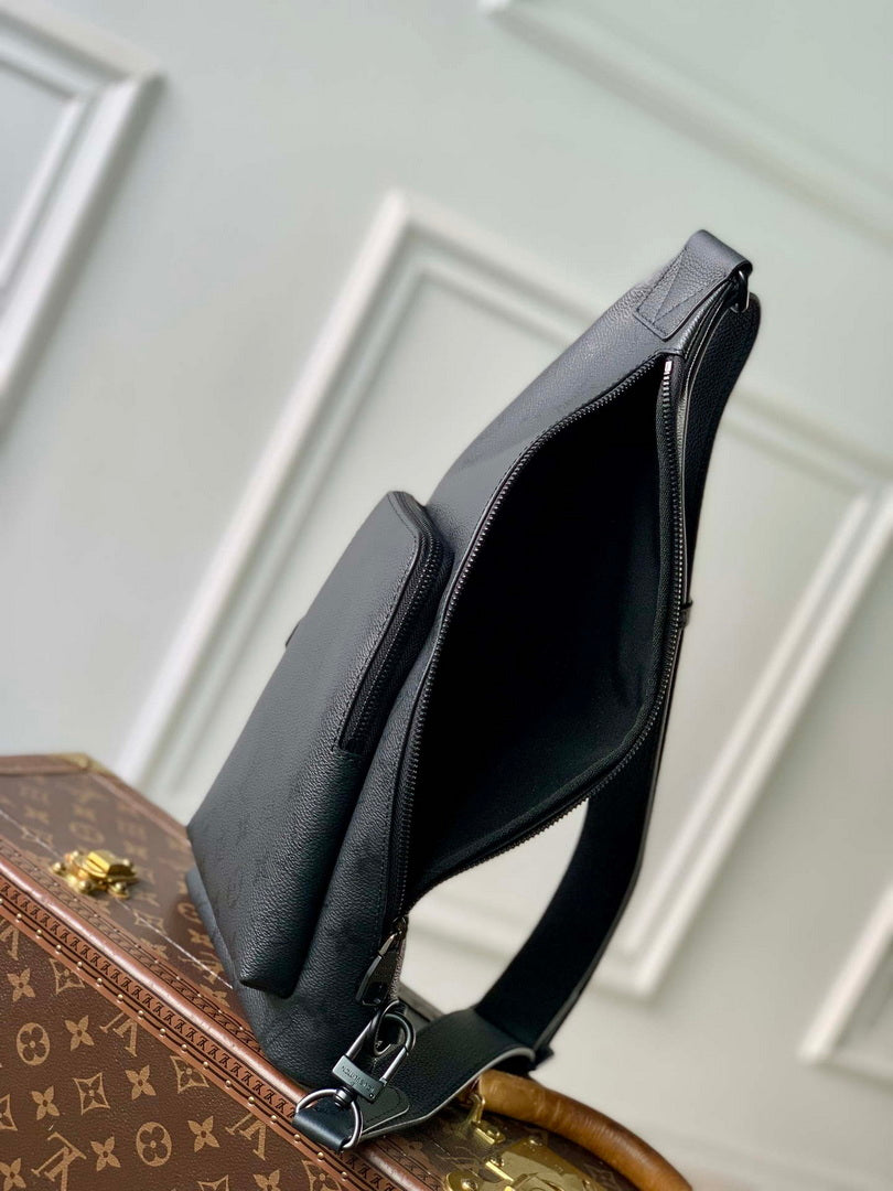 Louis Vuitton LV M28399 Duo Slingbag Black