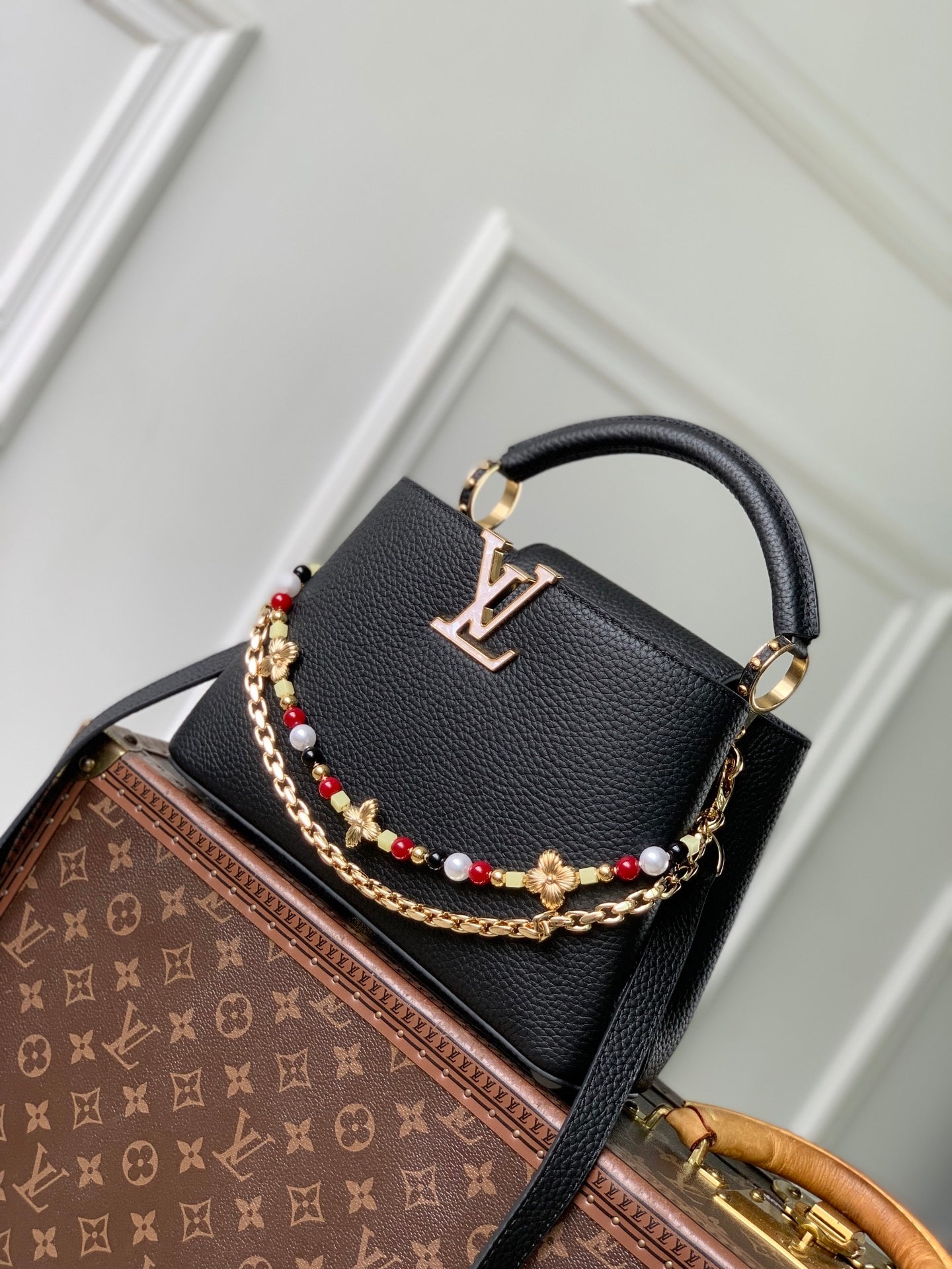 Louis Vuitton LV M28455 Capucines BB Bag Black - Default Title - View 1