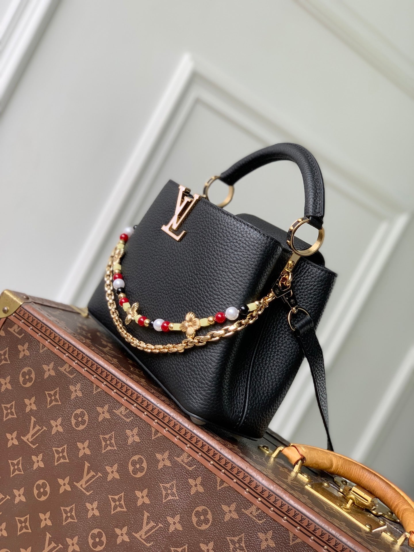 Louis Vuitton LV M28455 Capucines BB Bag Black - Default Title - View 2