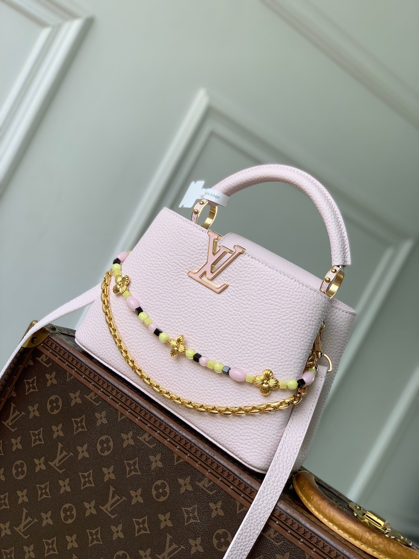 Louis Vuitton LV M28455 Capucines BB Bag Pink - Default Title - View 1