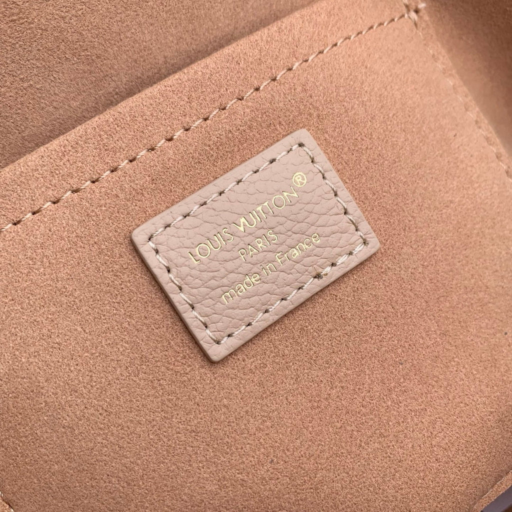 Louis Vuitton LV M28458 Alma BB Bag Hazelnut Couture