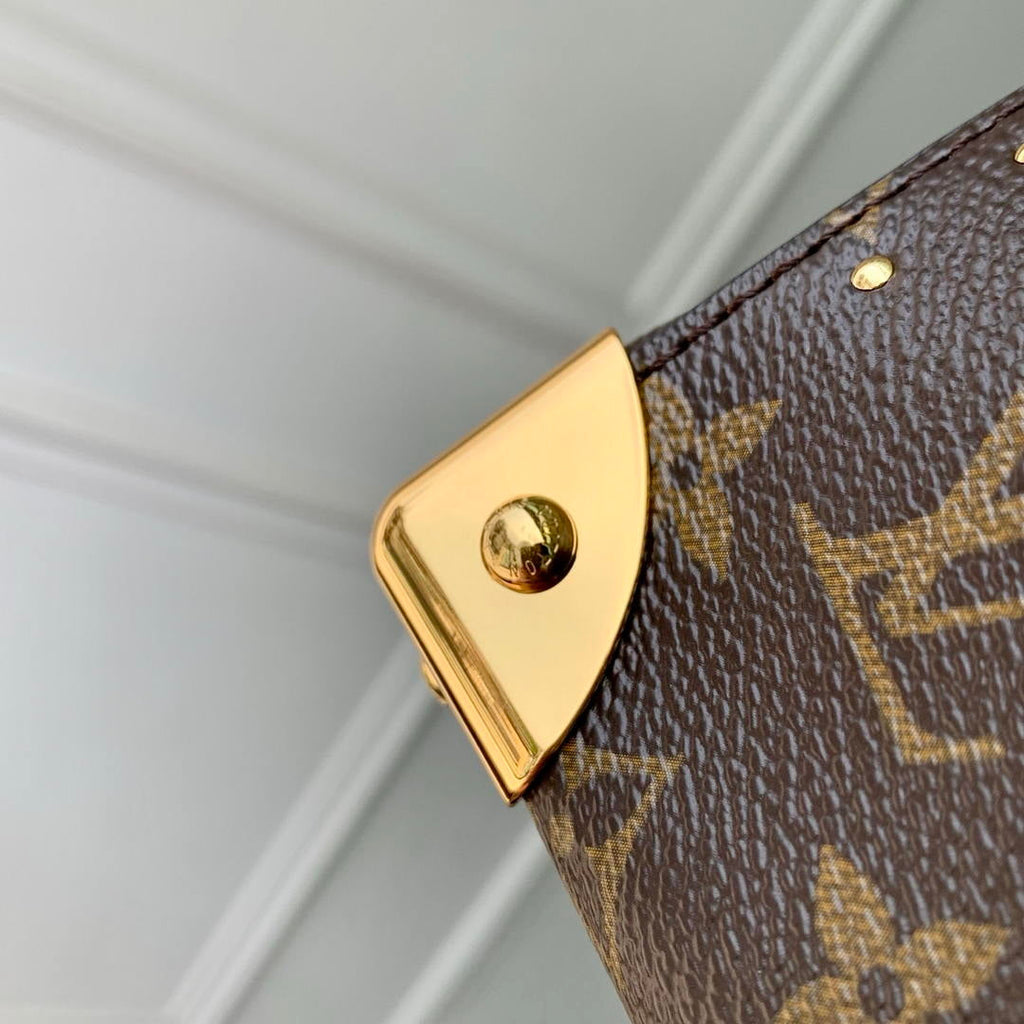 Louis Vuitton LV M28515 Noe Trunk Bag Monogram