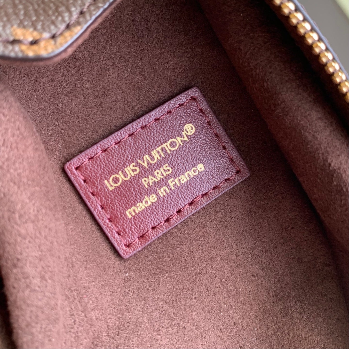 Louis Vuitton LV M28569 Side Trunk MM Bag - Default Title - View 8