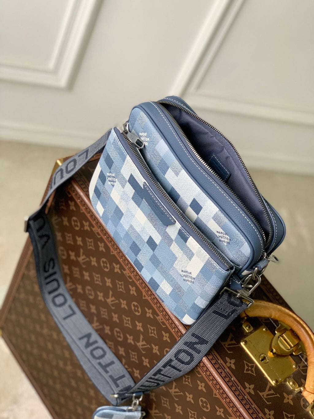 Louis Vuitton LV M28601 Trio Messenger Bag Indigo Blue