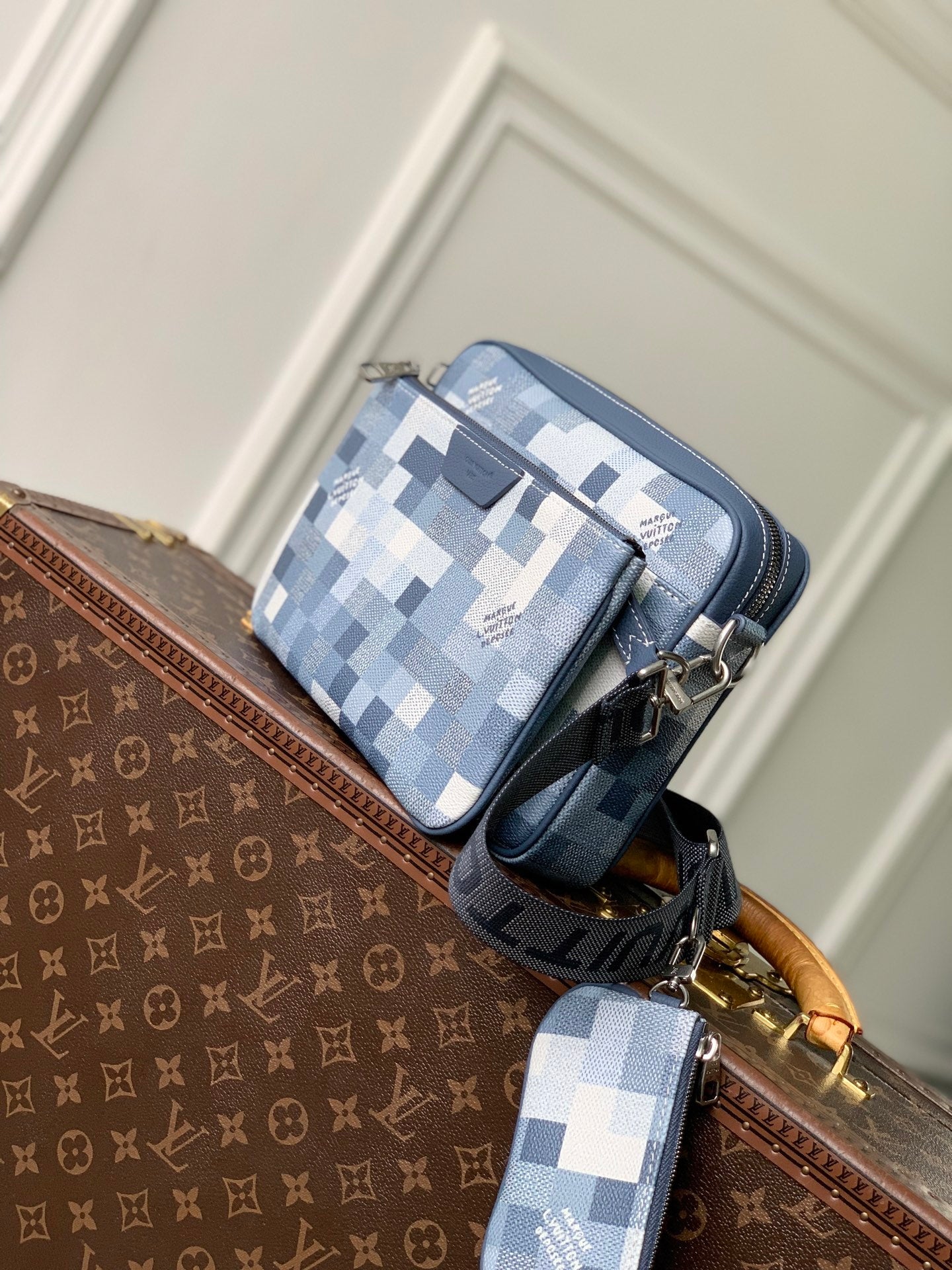 Louis Vuitton LV M28601 Trio Messenger Bag Indigo Blue