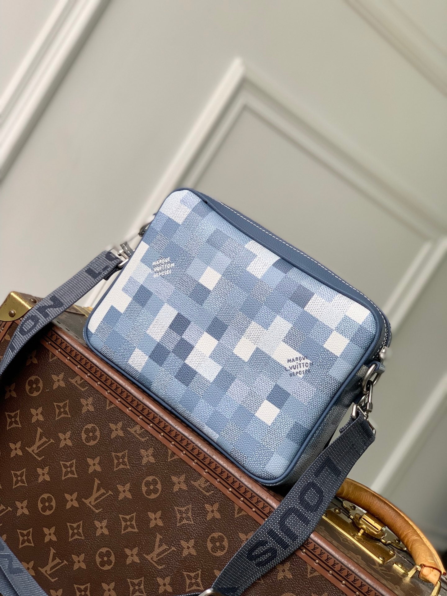 Louis Vuitton LV M28601 Trio Messenger Bag Indigo Blue