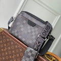 Louis Vuitton LV M28602 Trio Messenger Bag Black - Default Title - View 1
