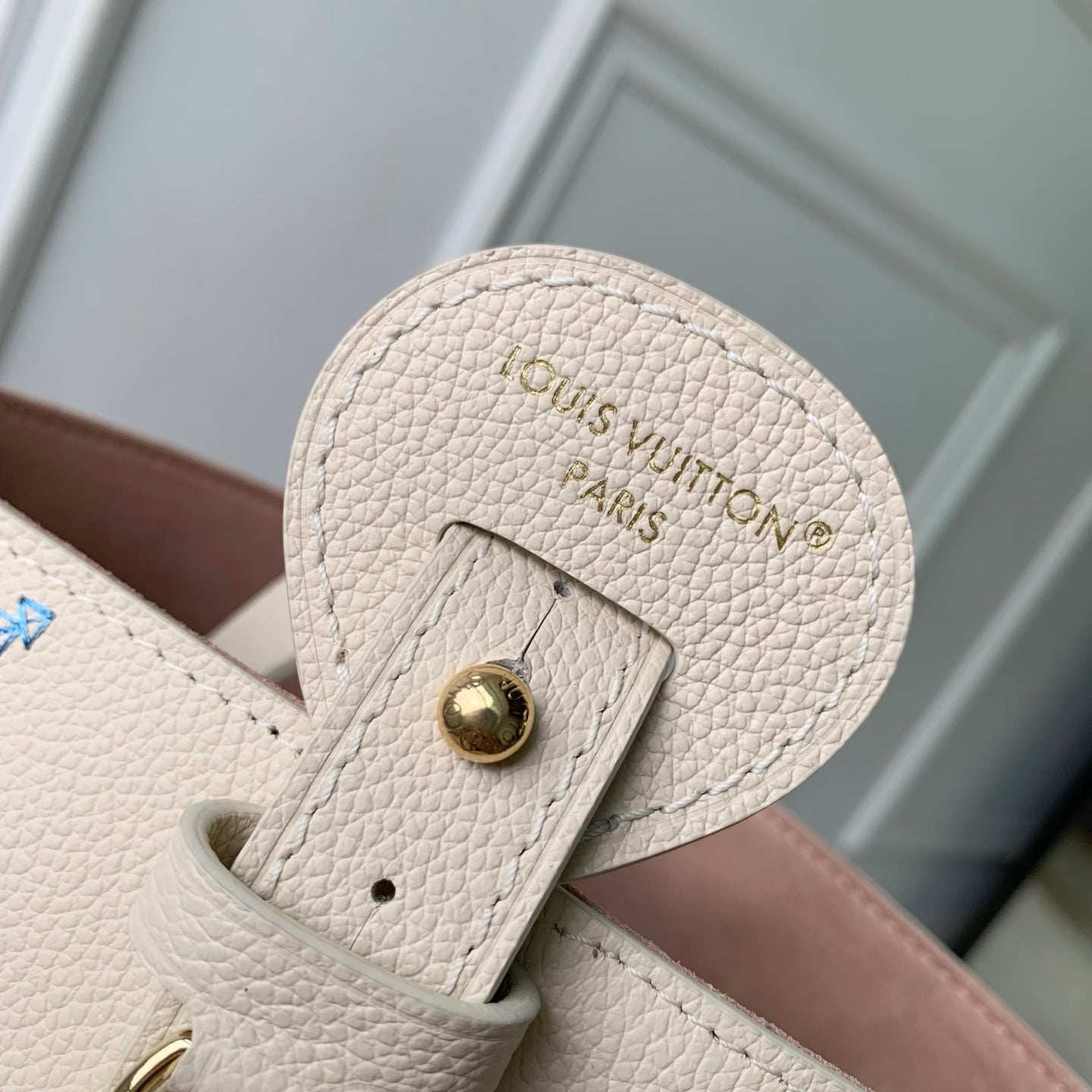 Louis Vuitton LV M28910 All In BB Bag Quartz Couture