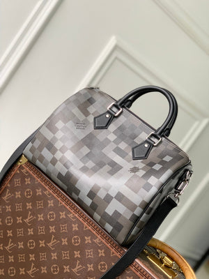 Louis Vuitton  LV M28977 Speedy 30 Bandoulière Bag Black - Default Title - View 1