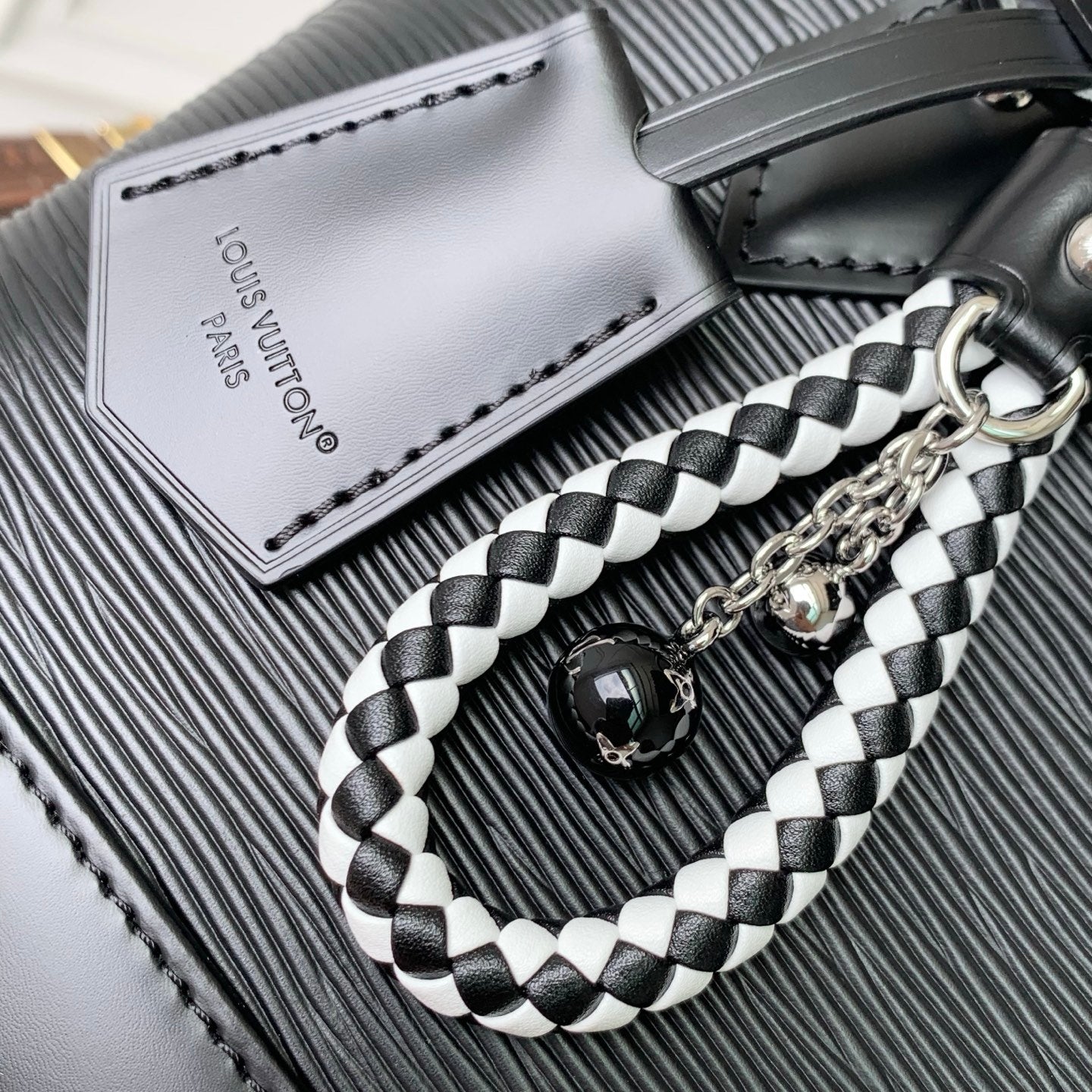 Louis Vuitton LV M29125 Alma BB Bag Black - Default Title - View 5