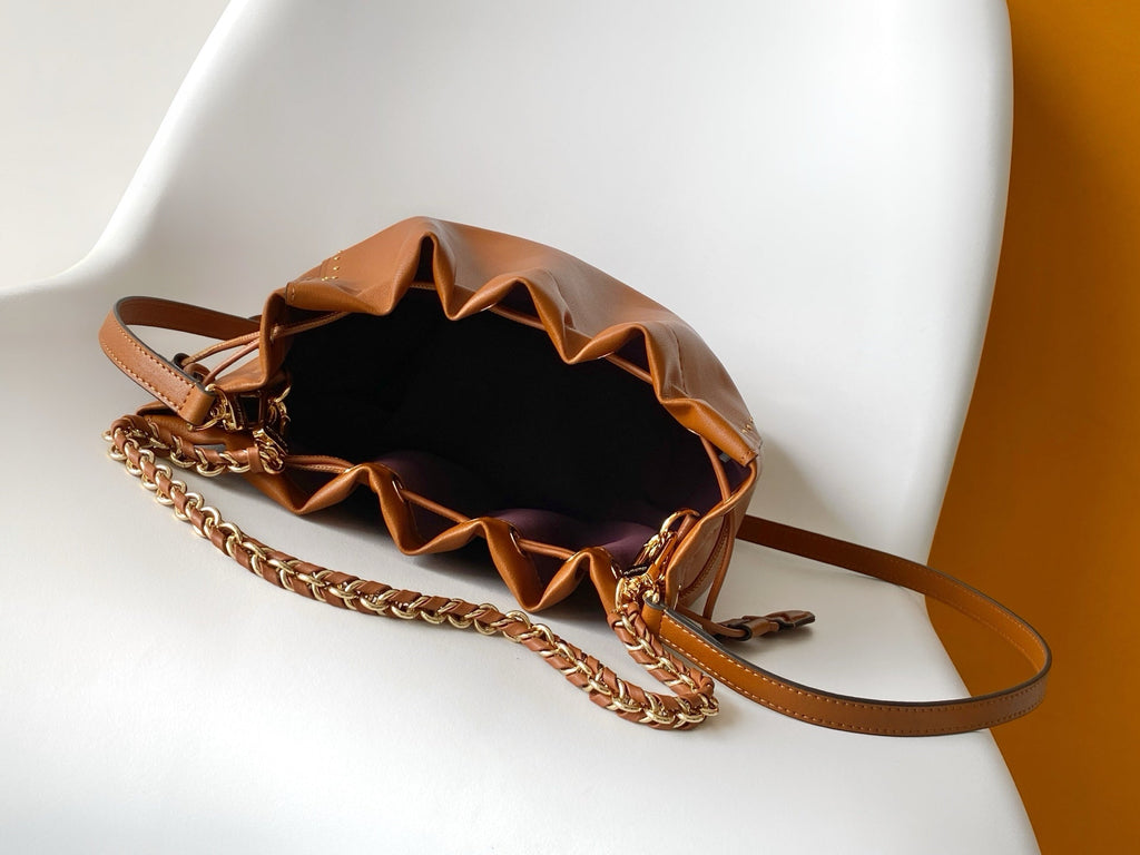 Louis Vuitton LV M29131 Noe Trunk  Bag Monogram Tan