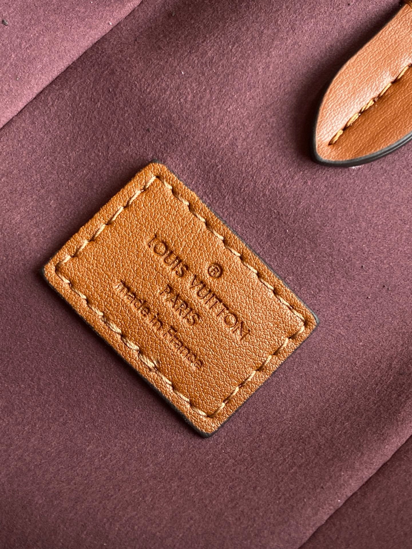 Louis Vuitton LV M29131 Noe Trunk  Bag Monogram Tan