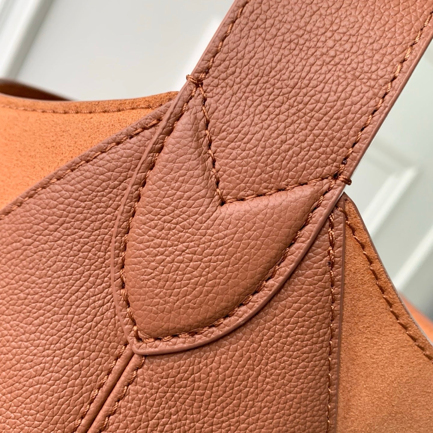Louis Vuitton LV M29156 Low Key Hobo MM Bag Cognac Brown