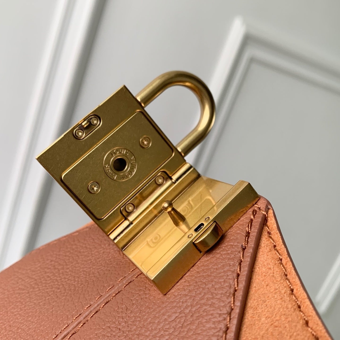 Louis Vuitton LV M29156 Low Key Hobo MM Bag Cognac Brown - Default Title - View 6