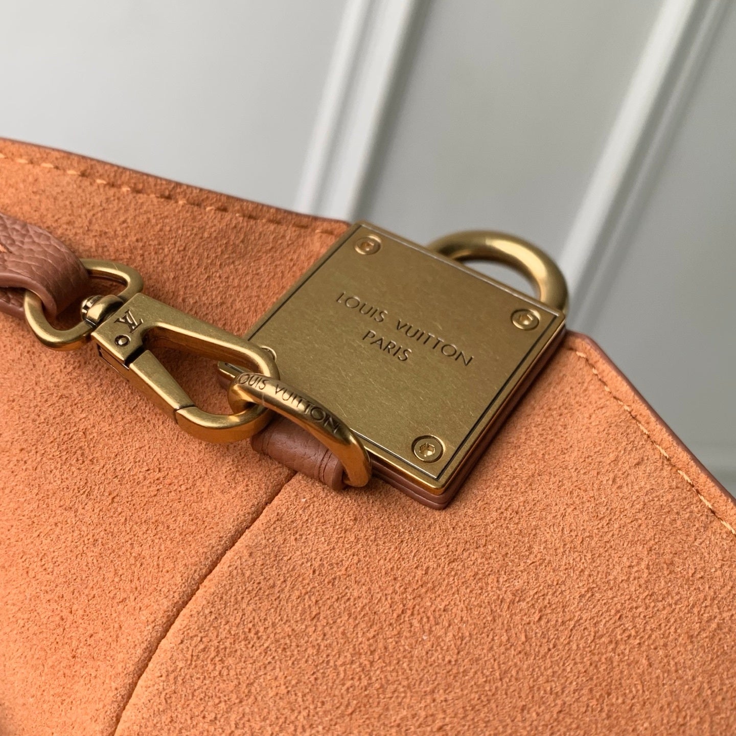 Louis Vuitton LV M29156 Low Key Hobo MM Bag Cognac Brown - Default Title - View 7