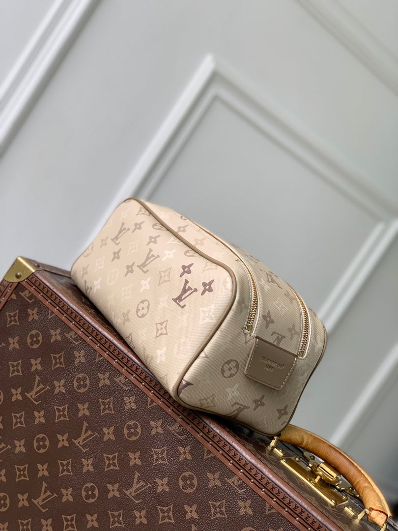 Louis Vuitton  LV M29161 Dopp Kit Bag Sand Beige