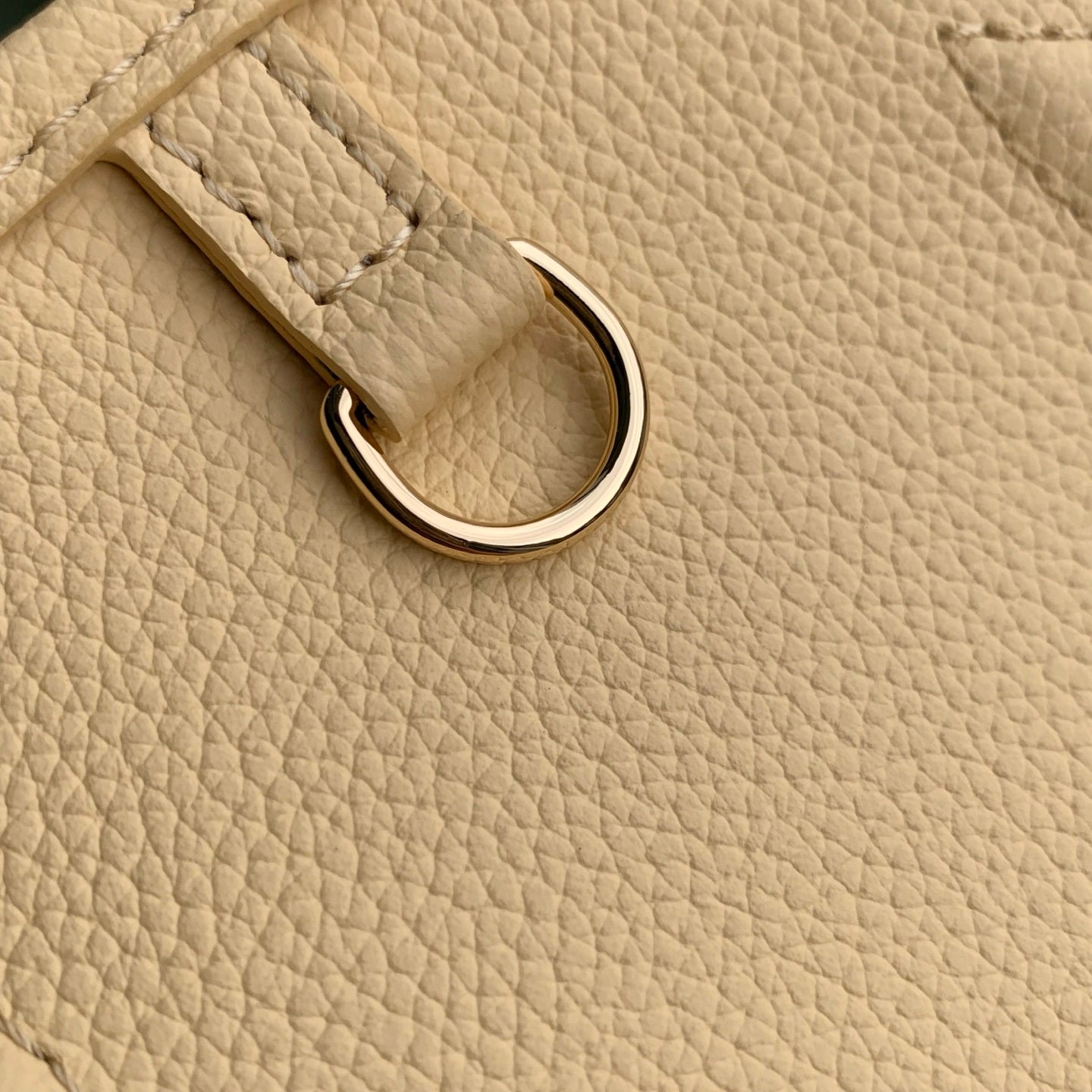 Louis Vuitton LV M29228 Neverfull Bandoulière Inside Out BB Bag Monogram Banane - Default Title - View 14