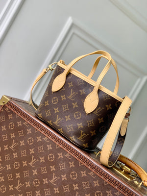 Louis Vuitton LV M29228 Neverfull Bandoulière Inside Out BB Bag Monogram Banane - Default Title - View 3