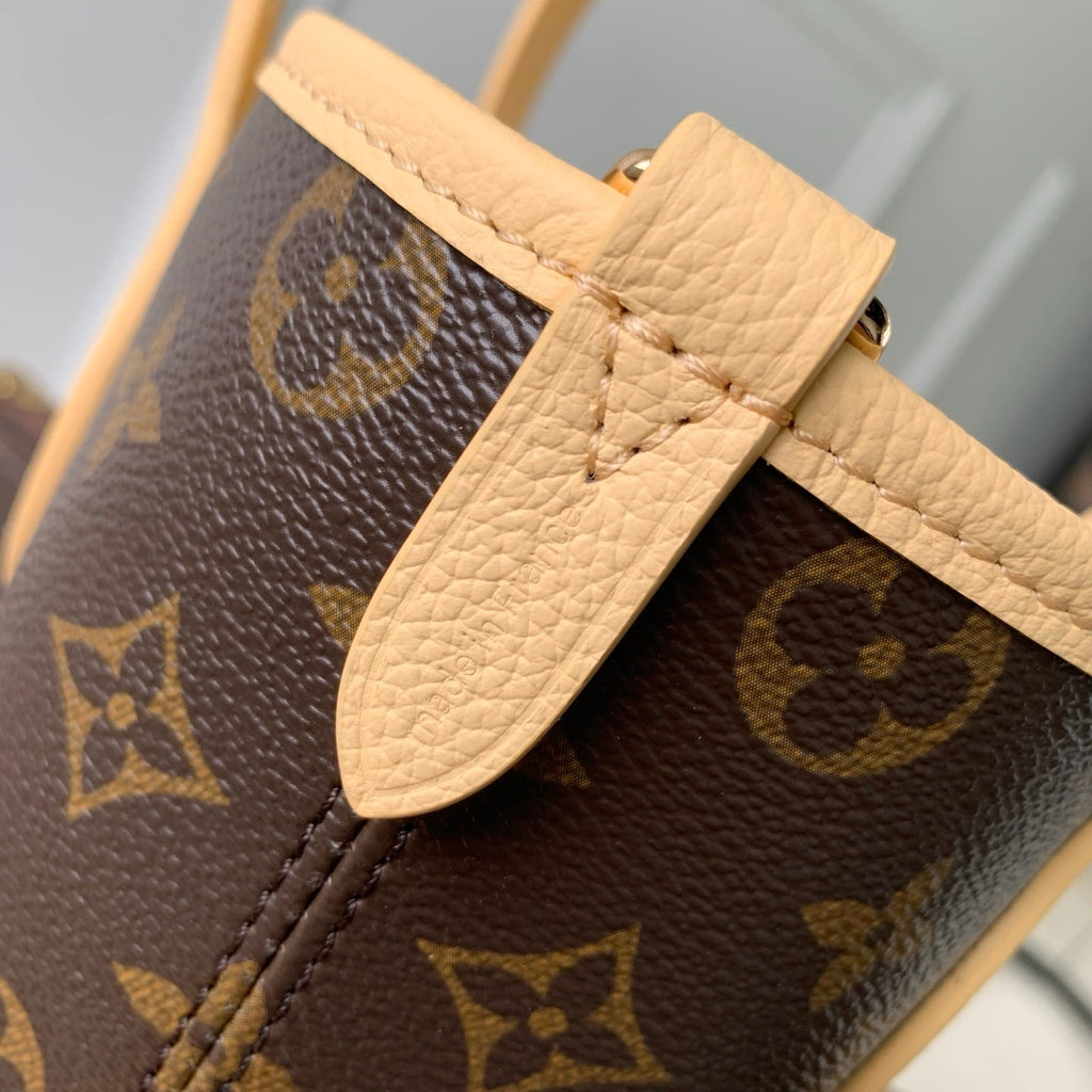Louis Vuitton LV M29228 Neverfull Bandoulière Inside Out BB Bag Monogram Banane