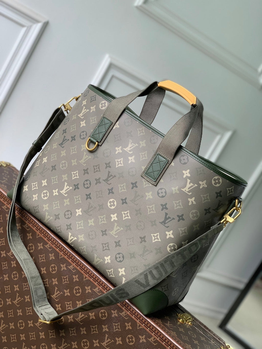 Louis Vuitton LV M29269 Uptown Tote Bag Khaki Green