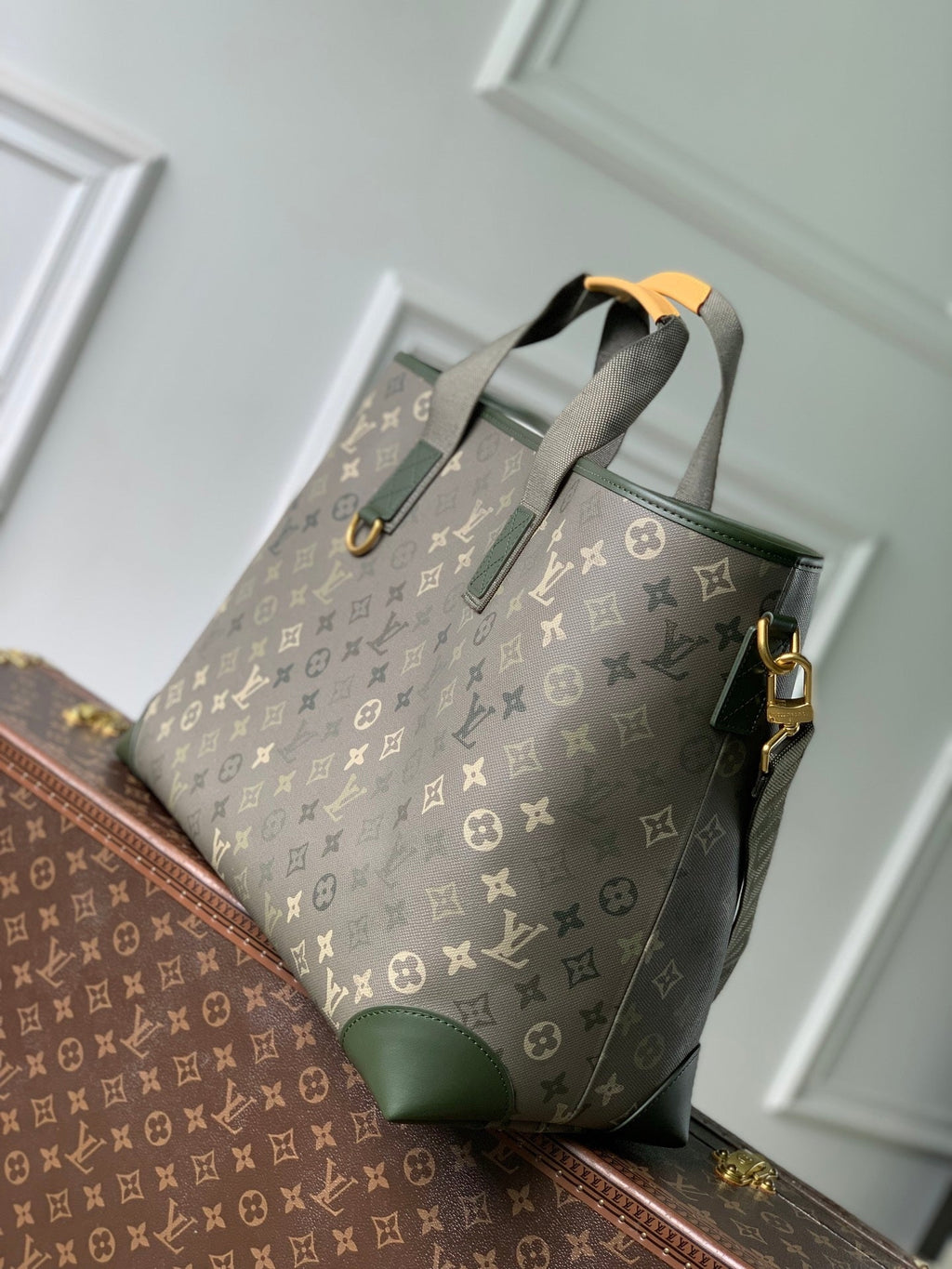 Louis Vuitton LV M29269 Uptown Tote Bag Khaki Green