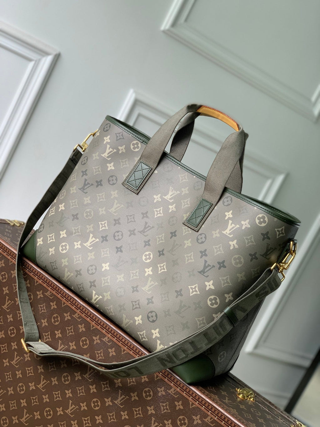 Louis Vuitton LV M29269 Uptown Tote Bag Khaki Green