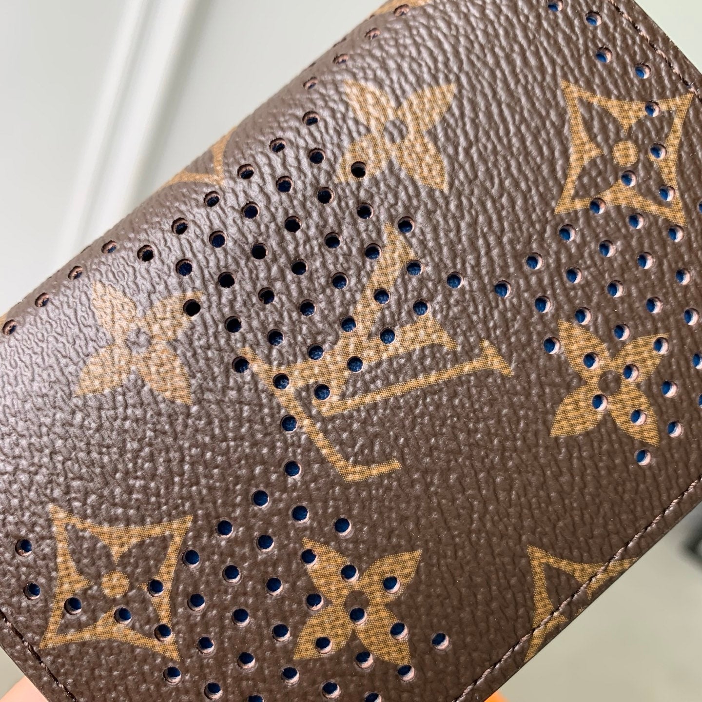 Louis Vuitton LV M29283 Pocket Organizer Blue - Default Title - View 4